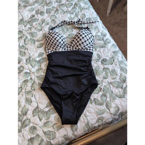 Cupshe one piece - Picture 1 of 5